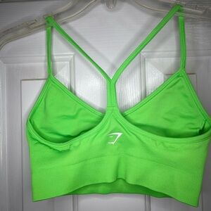 Gymshark Neon Green sports bra size small EUC